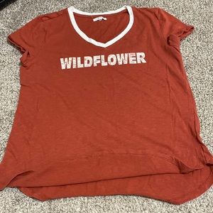 Woman’s Maurices medium T-shirt